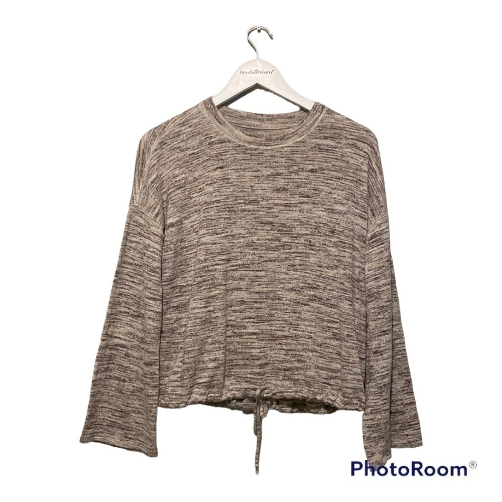 Aerie Earthy around Neck Knit Long sleeve drawcord waist sweater | XS